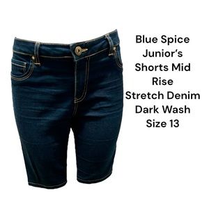 Blue Spice Women’s Junior’s Mid Rise Stretch Denim Shorts Dark Wash Size 13